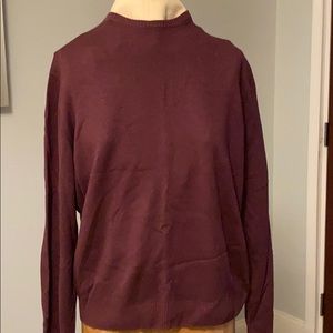 Men’s crew neck sweater